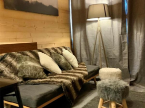 Appartement Rénové à Val Thorens - 4 Pers, 1 Ch + Cabine, Wifi, Skis aux Pieds, Balcon - FR-1-637-44